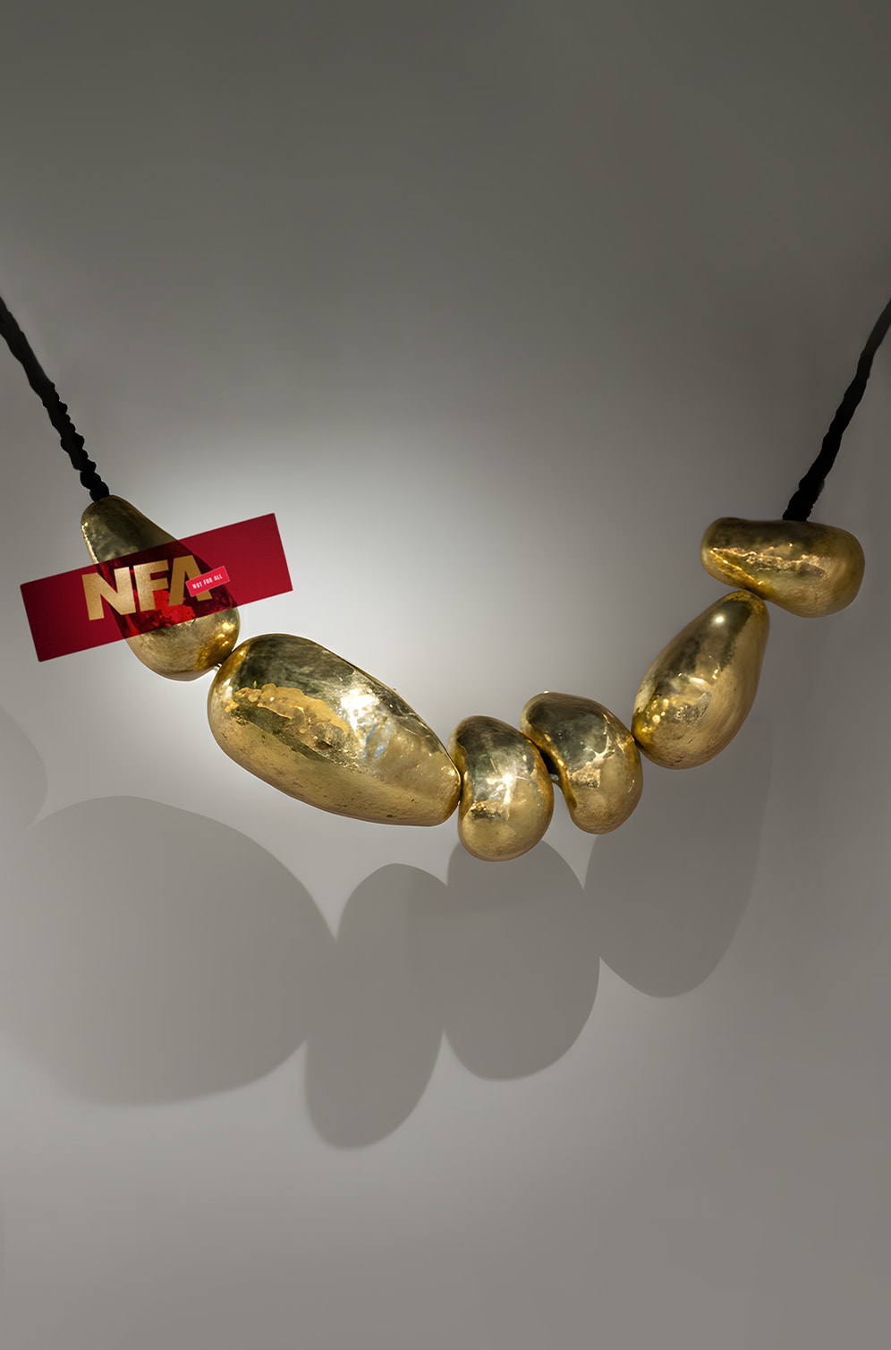 Luxury Lighting Sculpture by Scarlet Splendour
