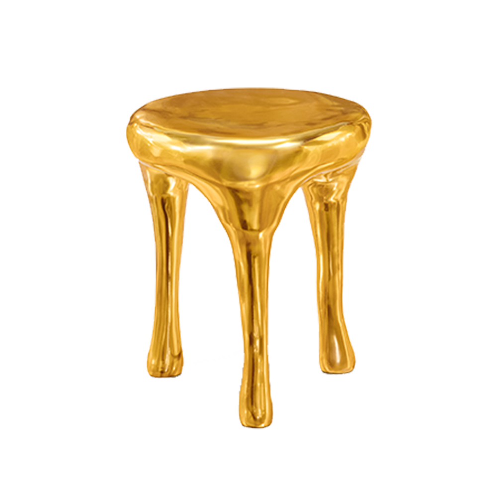 Glee Peg Table ist ein skulpturaler Hocker/Tisch aus Messing — glänzender und vielseitiger Akzent.